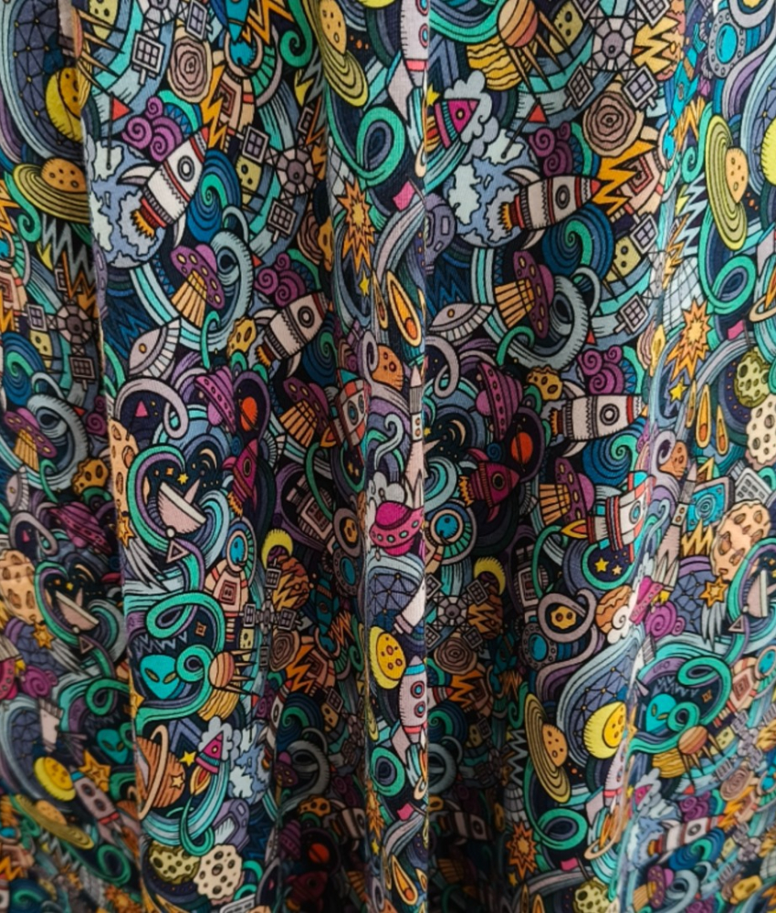 Turkis plus size kjole med rumraketter og planeter - Genkei Space Invaders