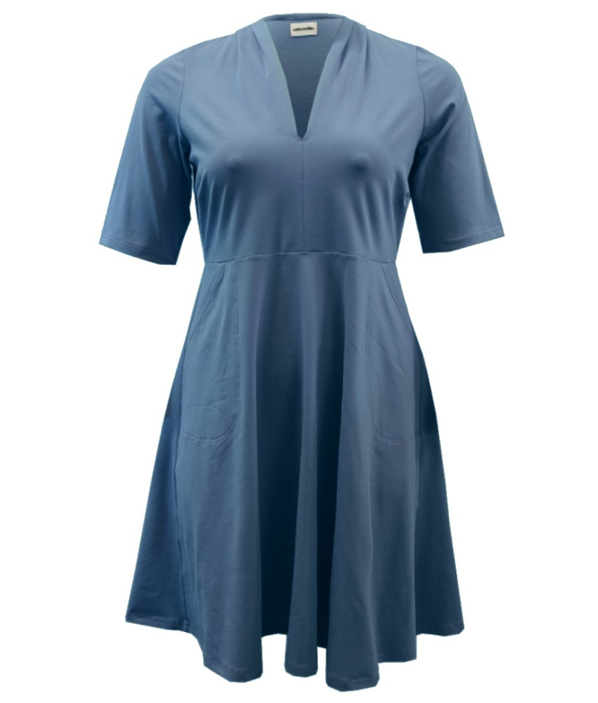 Takasaki Denim Blue. Kjole i store størrelser fra Amamiko