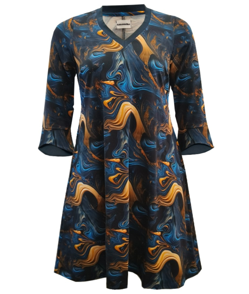 Blå og gylend A-formet plus size kjole - Tulla Midnight gold